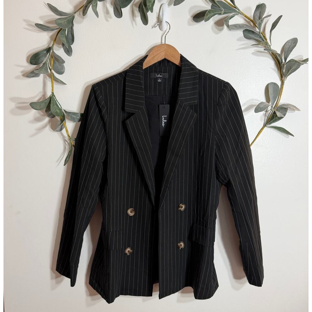 NWT Lulu's Striped Black Blazer